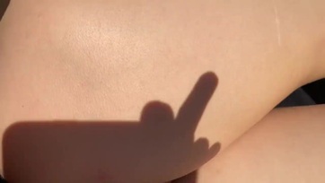 Fiatal fiatal csajszi hancúr és popószex a természetben Thumb