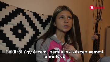 Ruszki pornós csajszi őszinte interjúja - Csajok egymagukban / Girls alone Thumb