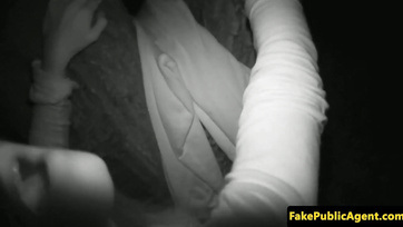 Korrumpálta a csábító magyar származású bulát hogy megkefélhesse a nuniját Thumb
